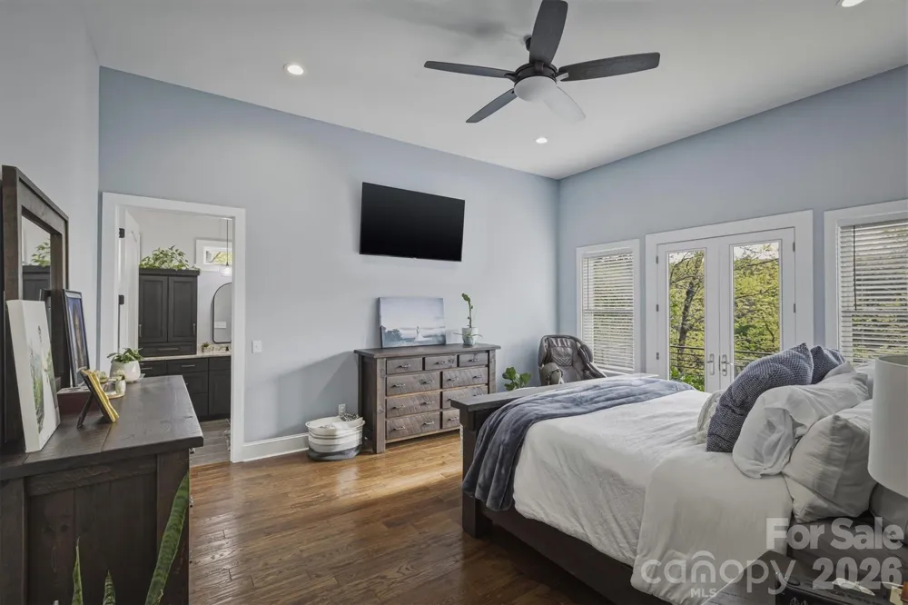 10 Otter Cove Court Nebo, NC 28761