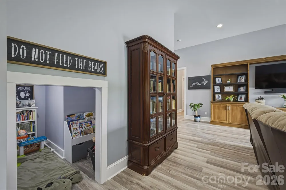 10 Otter Cove Court Nebo, NC 28761