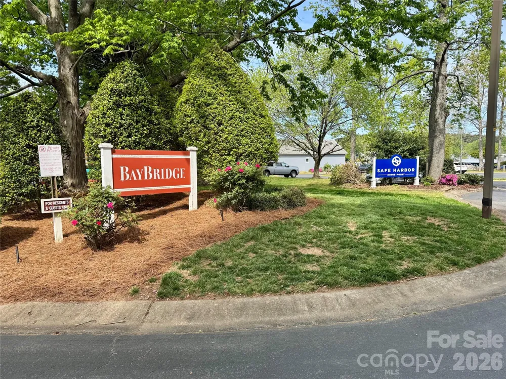 18009 Kings Point Drive #F Cornelius, NC 28031