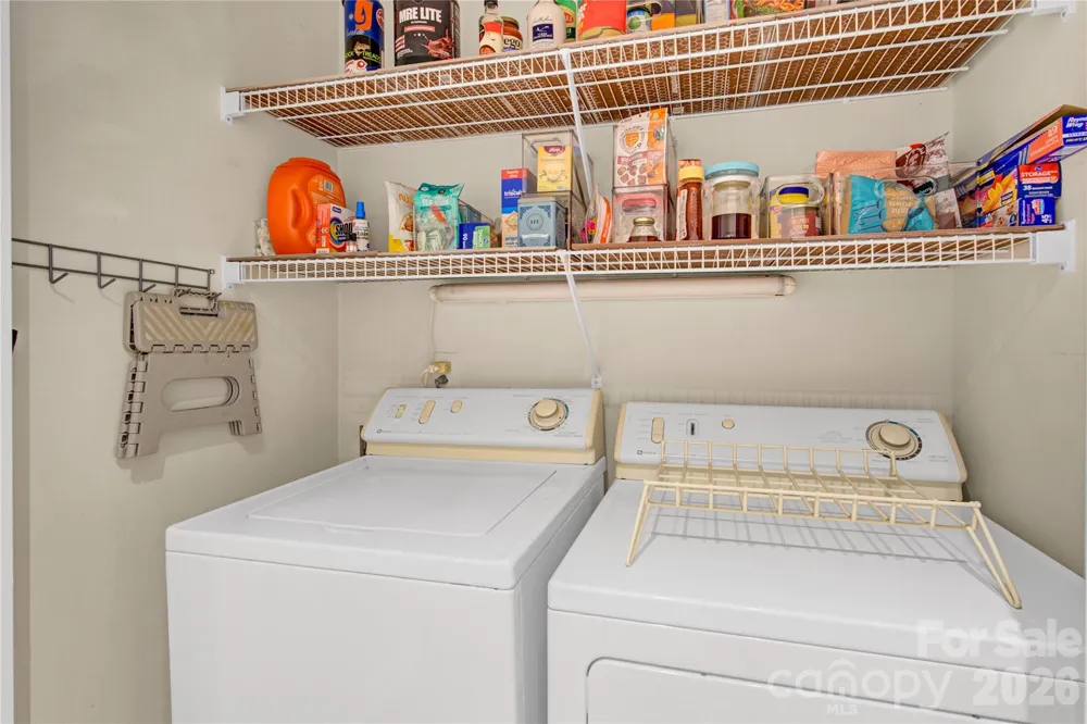 18009 Kings Point Drive #F Cornelius, NC 28031