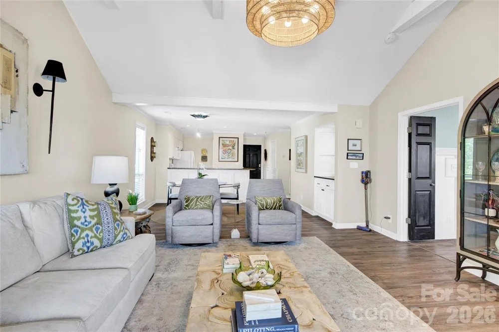 18009 Kings Point Drive #F Cornelius, NC 28031