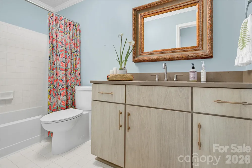 18009 Kings Point Drive #F Cornelius, NC 28031