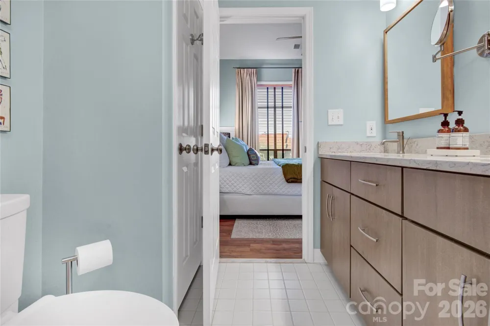 18009 Kings Point Drive #F Cornelius, NC 28031