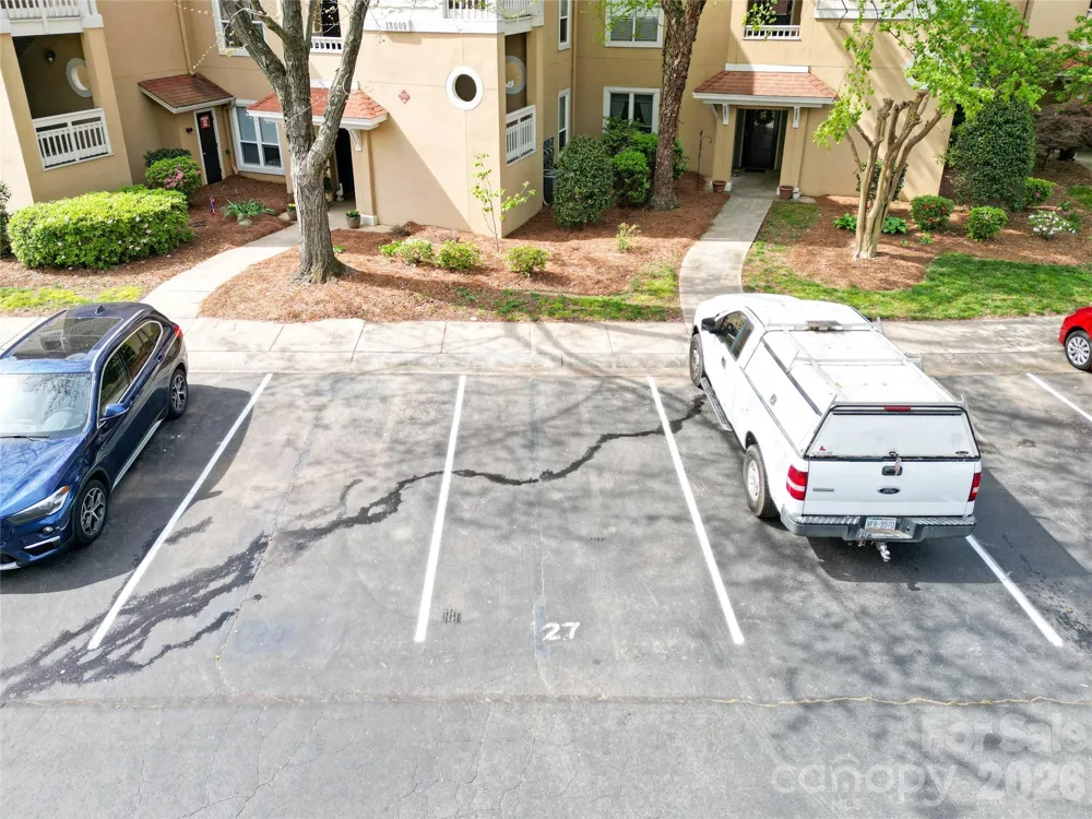 18009 Kings Point Drive #F Cornelius, NC 28031