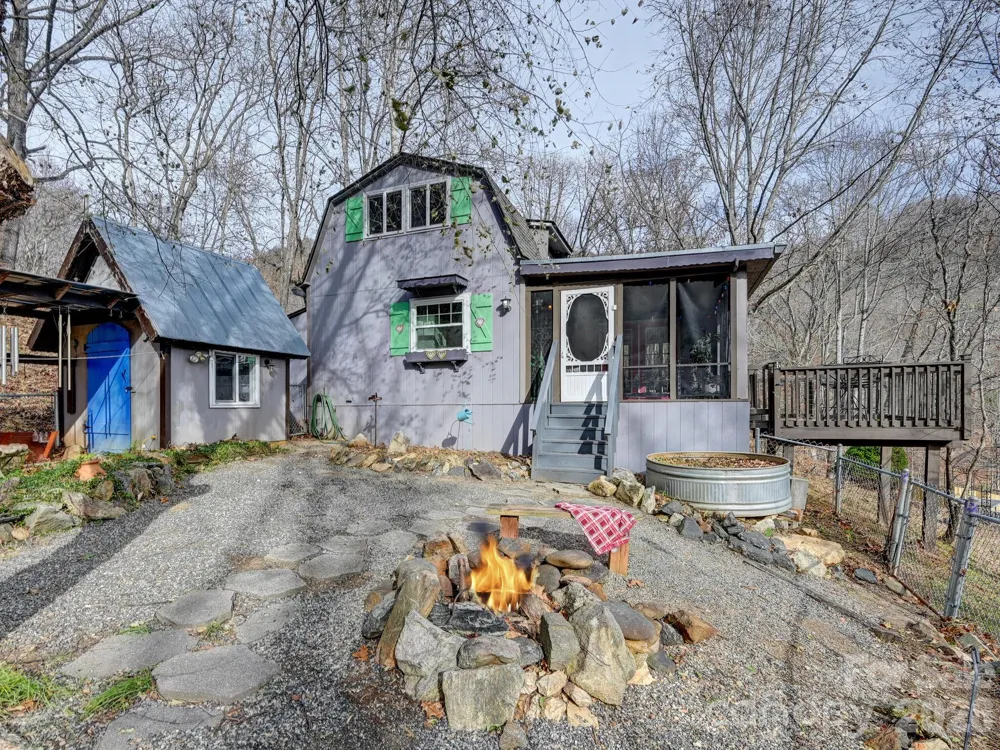 90 Davidson Gap Road Leicester, NC 28748