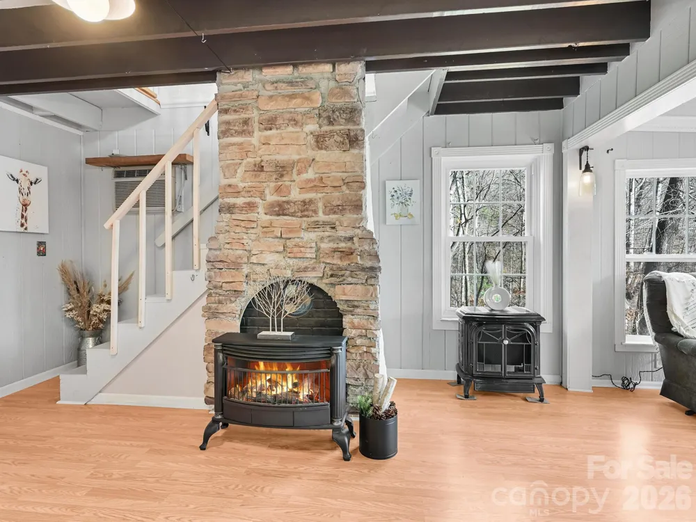 90 Davidson Gap Road Leicester, NC 28748