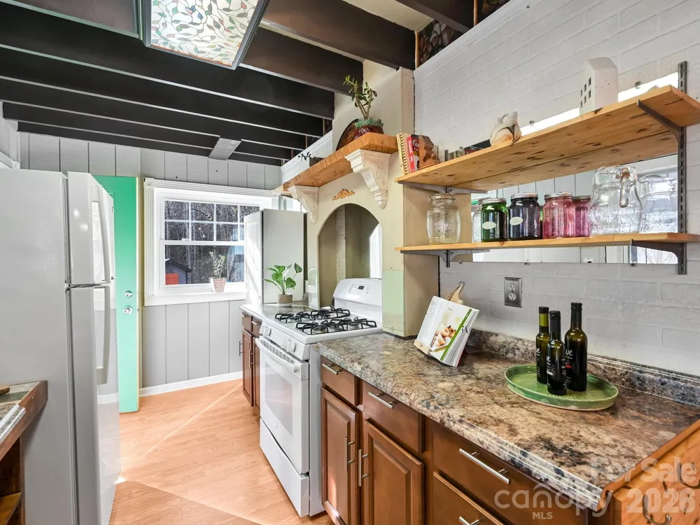 90 Davidson Gap Road Leicester, NC 28748