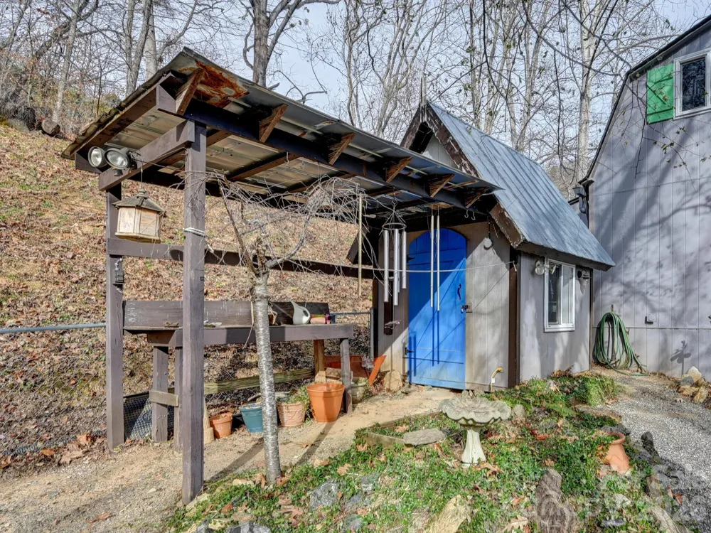 90 Davidson Gap Road Leicester, NC 28748