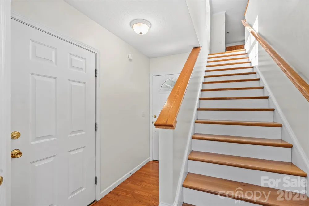 206 Waters Edge Drive Weaverville, NC 28787