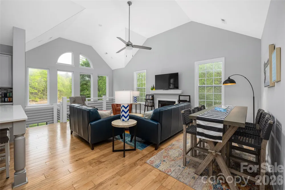 1325 Lytton Lane Catawba, NC 28609