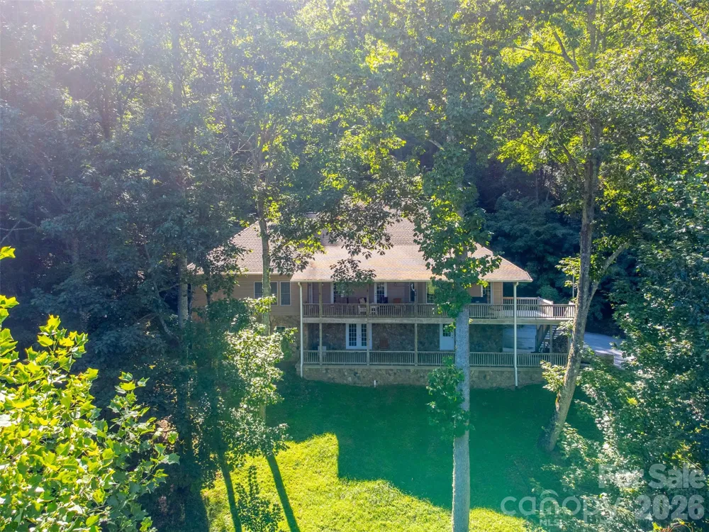 1838 Coman Road Franklin, NC 28734