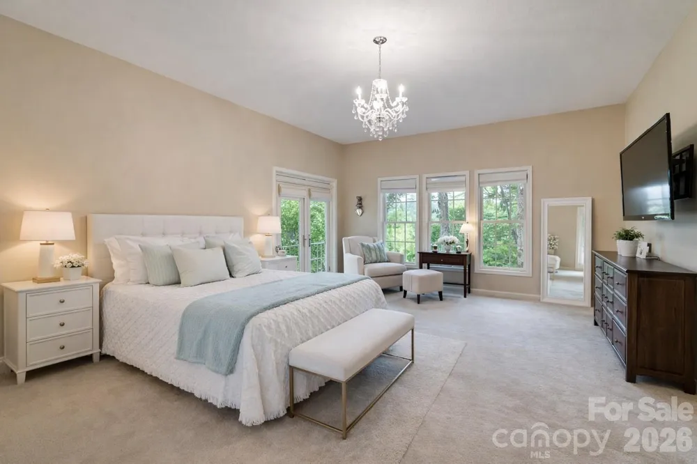 1838 Coman Road Franklin, NC 28734