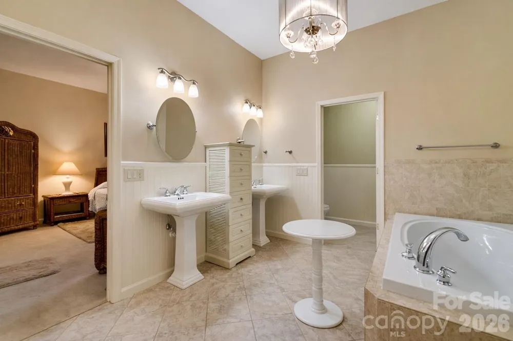 1838 Coman Road Franklin, NC 28734