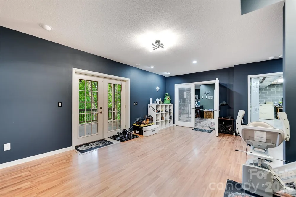 1838 Coman Road Franklin, NC 28734
