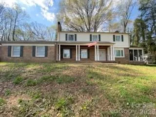 640 Edgewood Drive