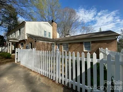 640 Edgewood Drive Wilkesboro, NC 28697