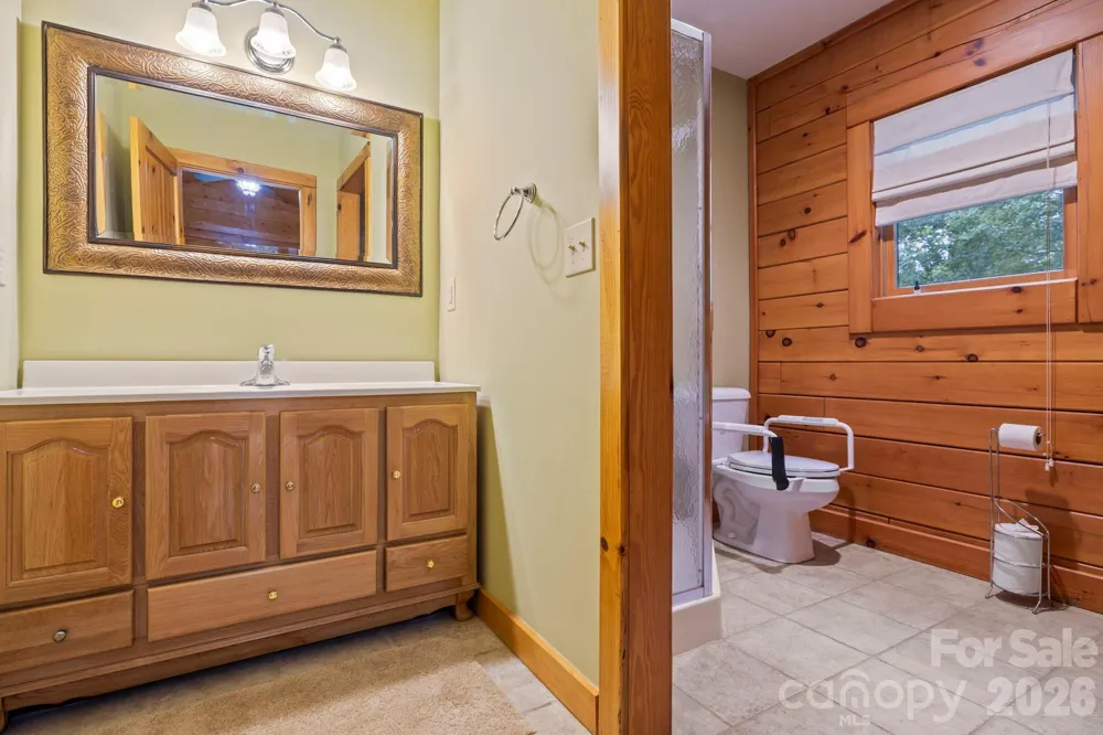266 Rhododendron Drive Saluda, NC 28773