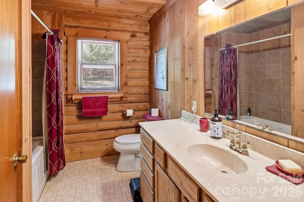 116 Teal Lane Lake Lure, NC 28746