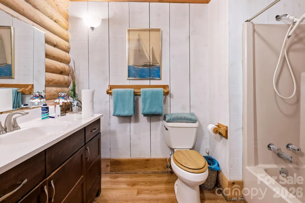 116 Teal Lane Lake Lure, NC 28746