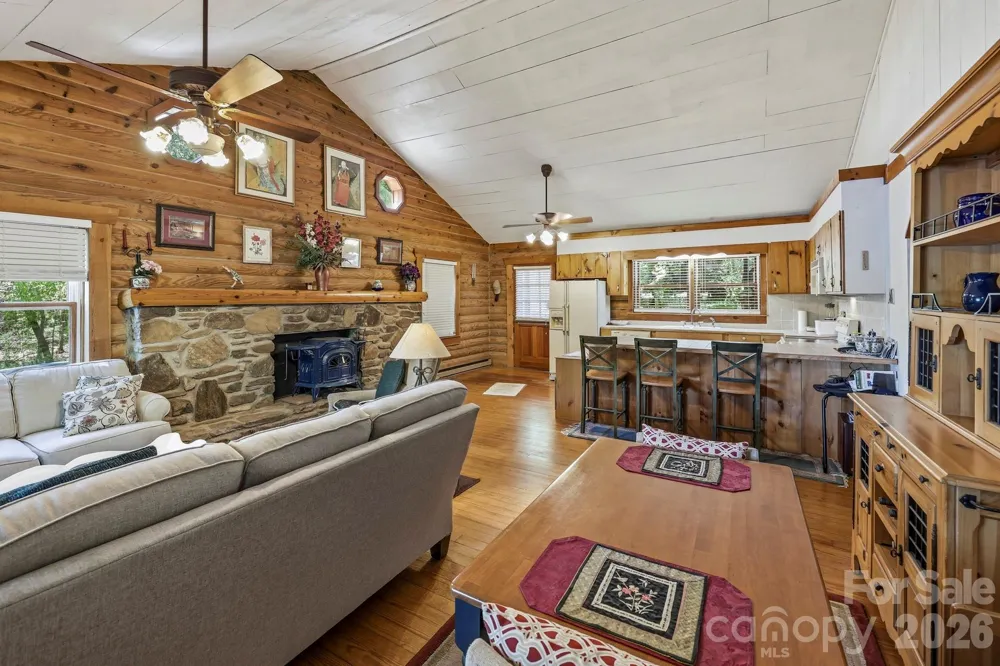 116 Teal Lane Lake Lure, NC 28746