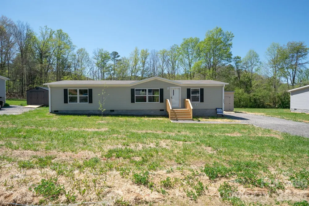 140 Peaceful Hill Drive Old Fort, NC 28762