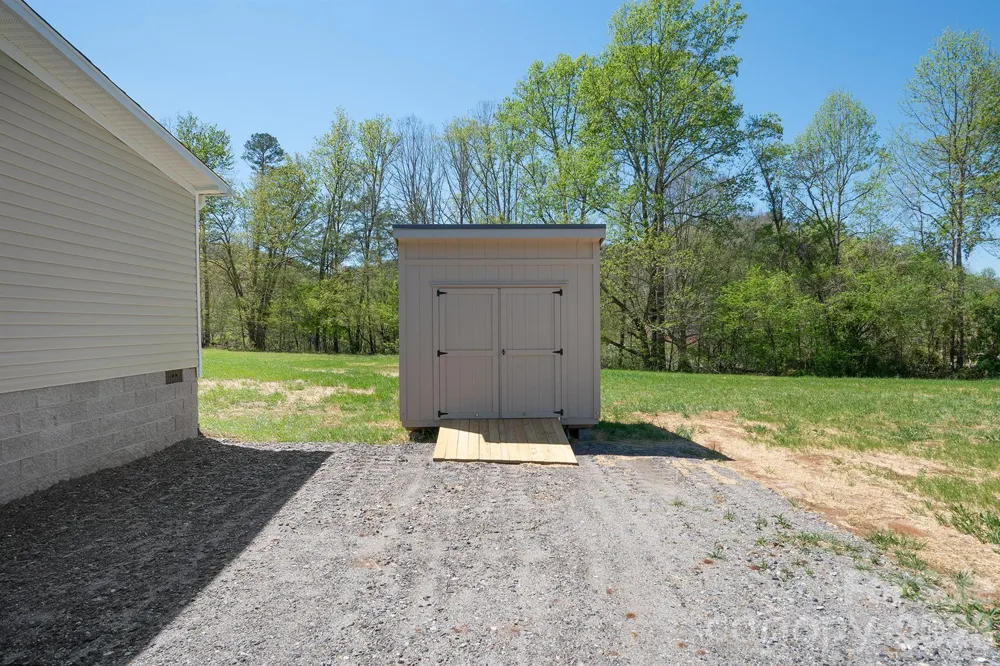 140 Peaceful Hill Drive Old Fort, NC 28762