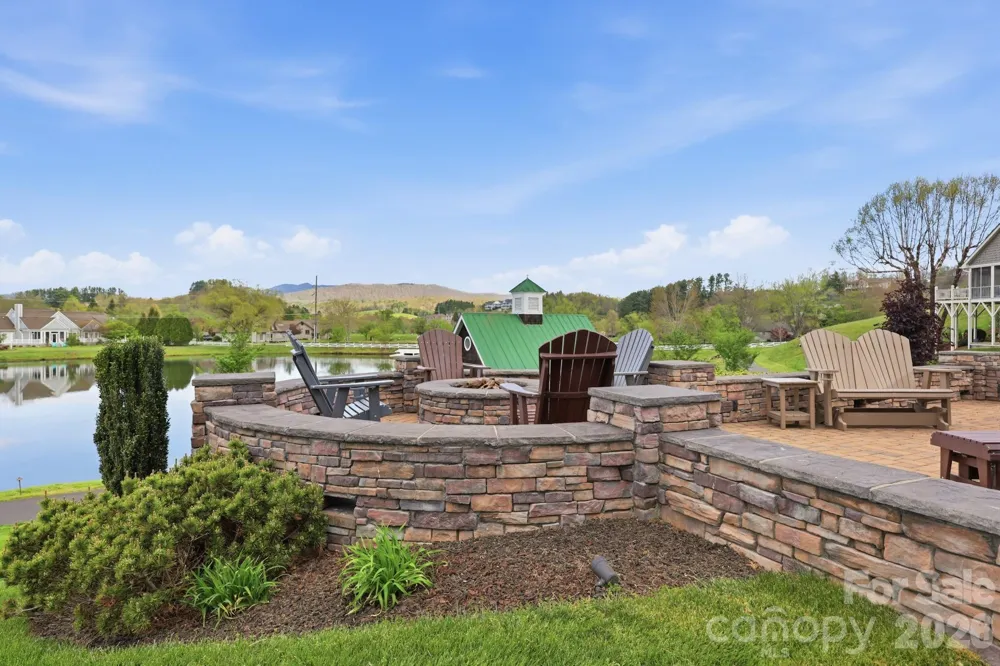 138 Turnberry Court #9 Jefferson, NC 28640