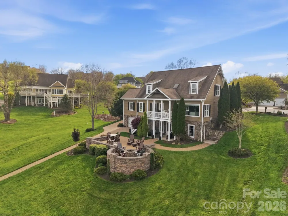 138 Turnberry Court #9 Jefferson, NC 28640