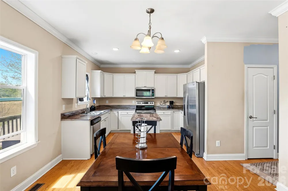 26 Brigman Road Weaverville, NC 28787