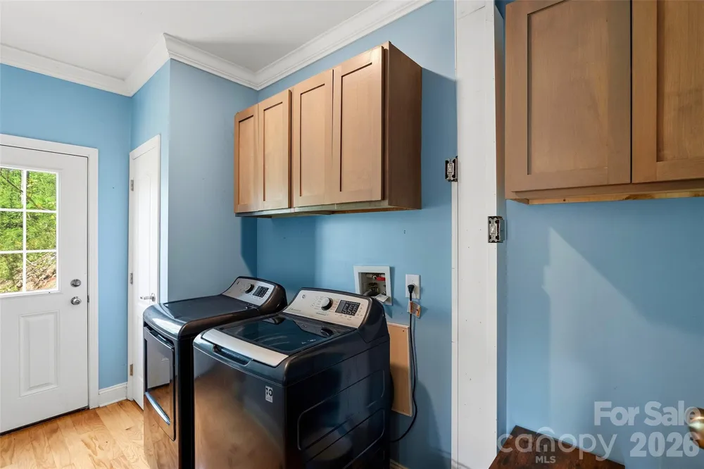 26 Brigman Road Weaverville, NC 28787