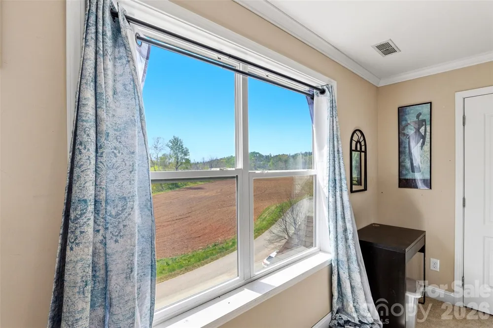 26 Brigman Road Weaverville, NC 28787