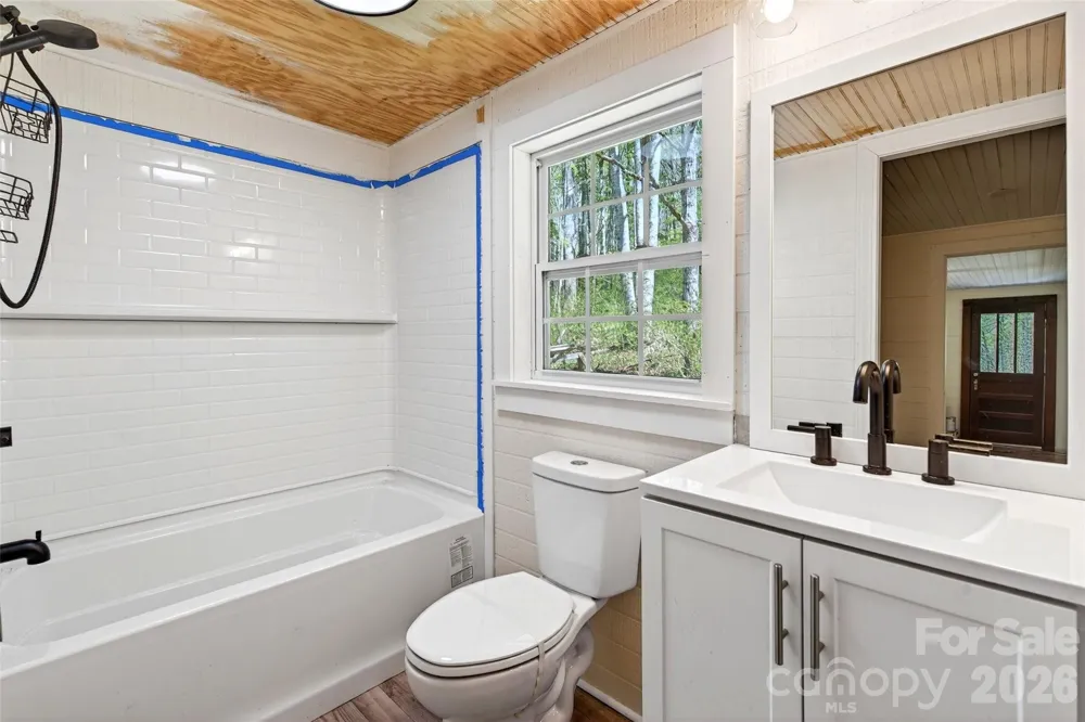488 Cad Campbell Road Bakersville, NC 28705
