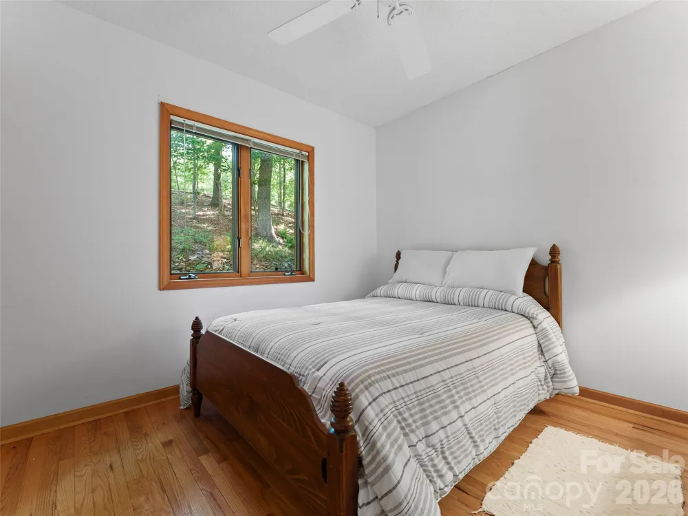 43 Hungryneck Hollow Lane Saluda, NC 28773