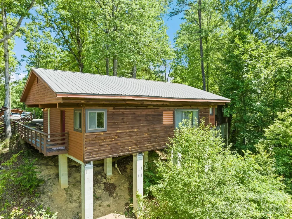 299 Blue Ridge Parkway Bryson City, NC 28713
