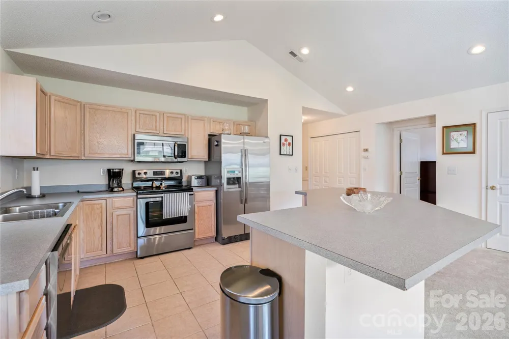 47 Barn Owl Way Hendersonville, NC 28792