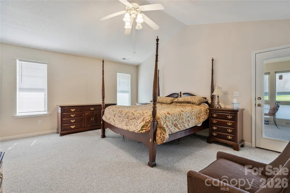 47 Barn Owl Way Hendersonville, NC 28792