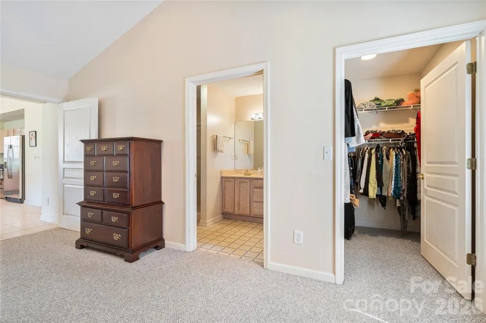 47 Barn Owl Way Hendersonville, NC 28792