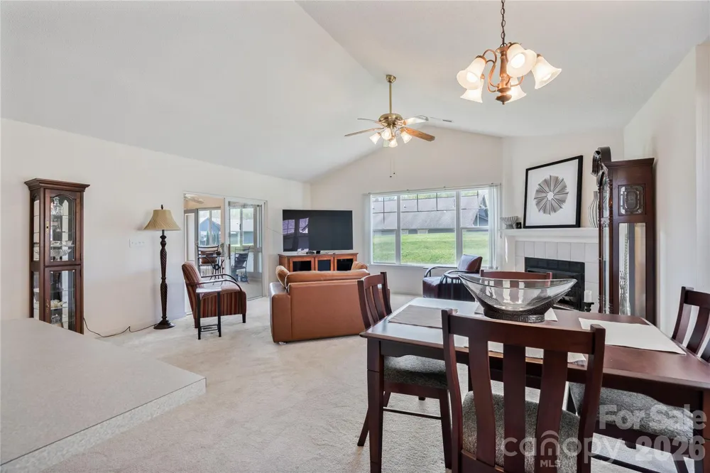 47 Barn Owl Way Hendersonville, NC 28792