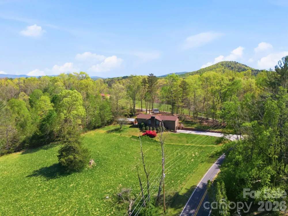 573 & 577 Randolph Road Marion, NC 28752