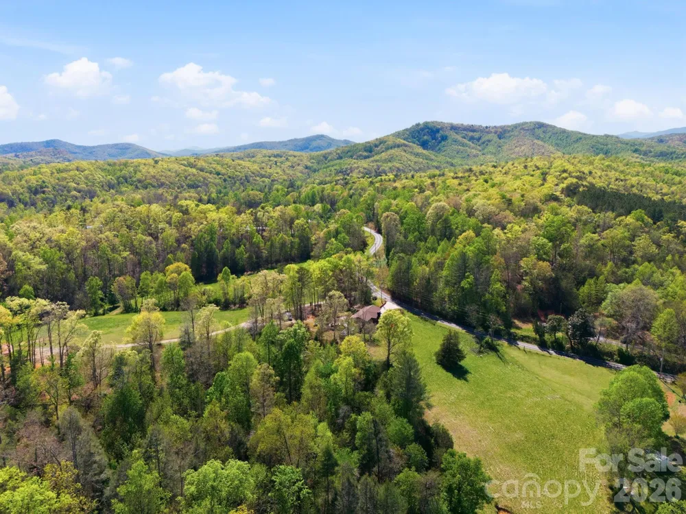 573 & 577 Randolph Road Marion, NC 28752