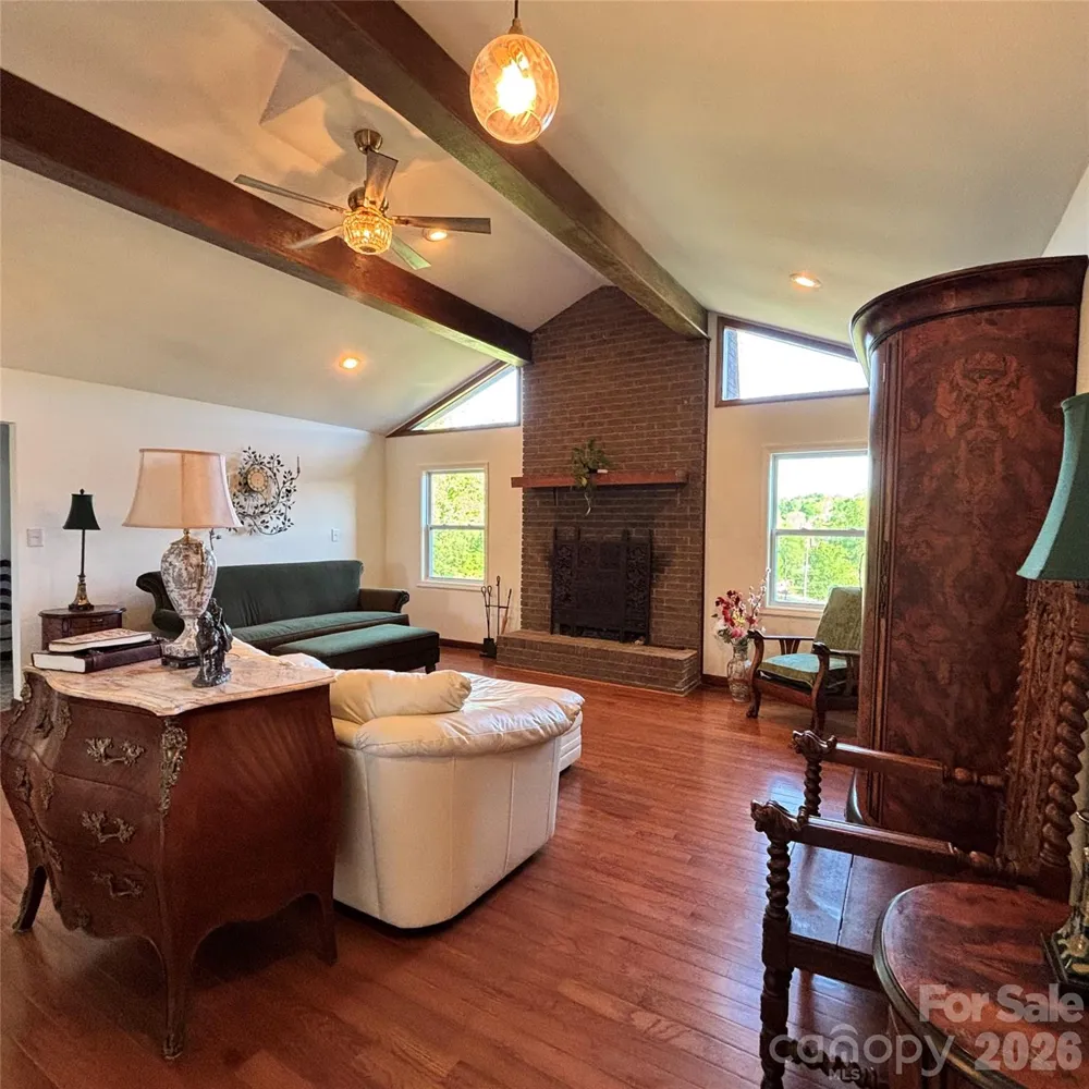 573 & 577 Randolph Road Marion, NC 28752