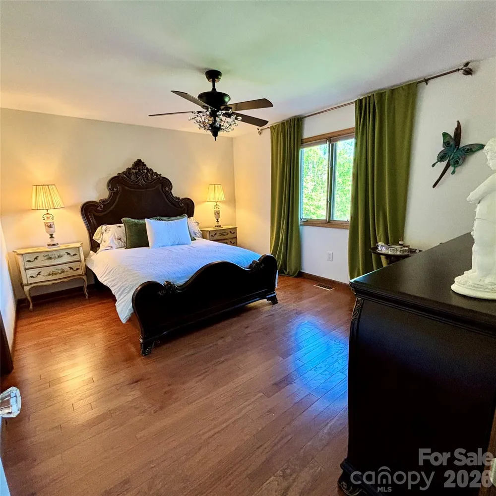 573 & 577 Randolph Road Marion, NC 28752