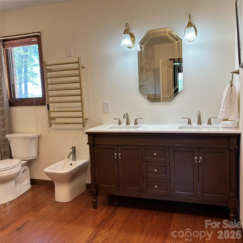 573 & 577 Randolph Road Marion, NC 28752
