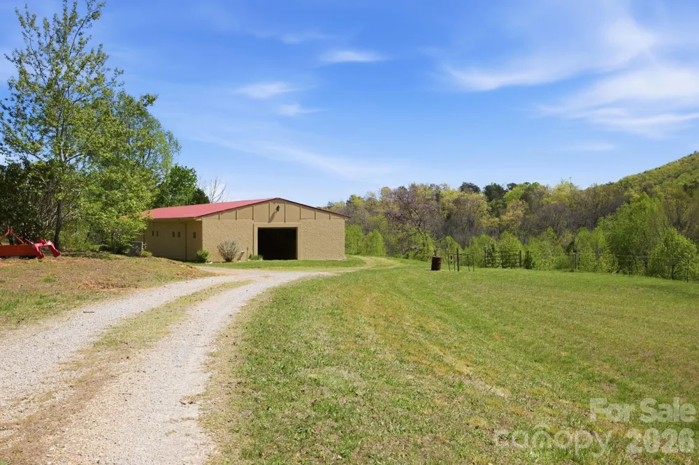 573 & 577 Randolph Road Marion, NC 28752