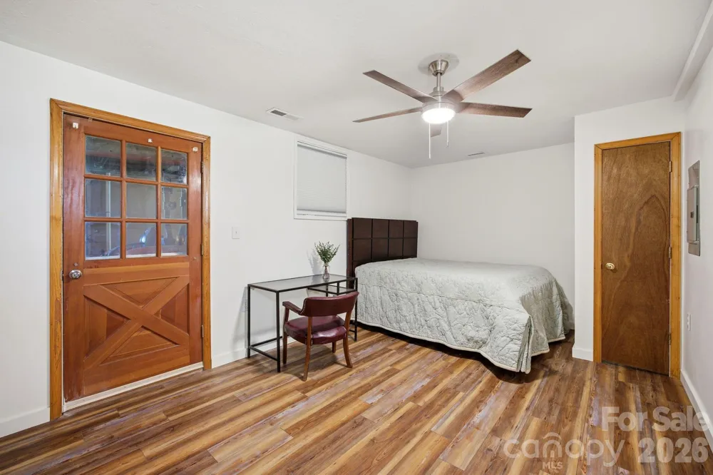 573 & 577 Randolph Road Marion, NC 28752