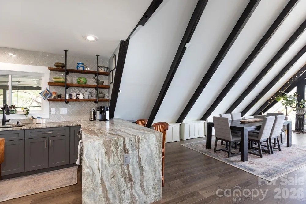 211 Fannie Creek Lane Sneads Ferry, NC 28460