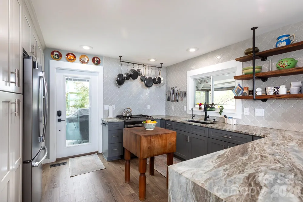 211 Fannie Creek Lane Sneads Ferry, NC 28460