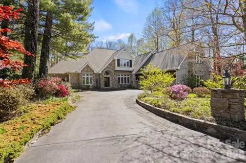 106 Farwood Court