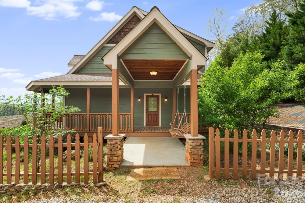 2011 Edgerton Road Mill Spring, NC 28756