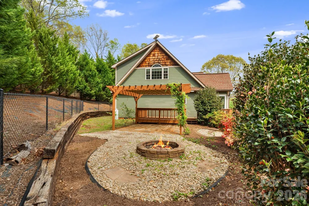 2011 Edgerton Road Mill Spring, NC 28756